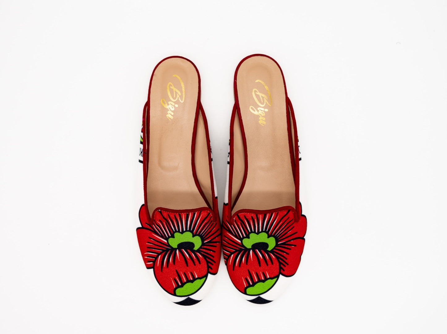 Raha Mule Red flower shoe